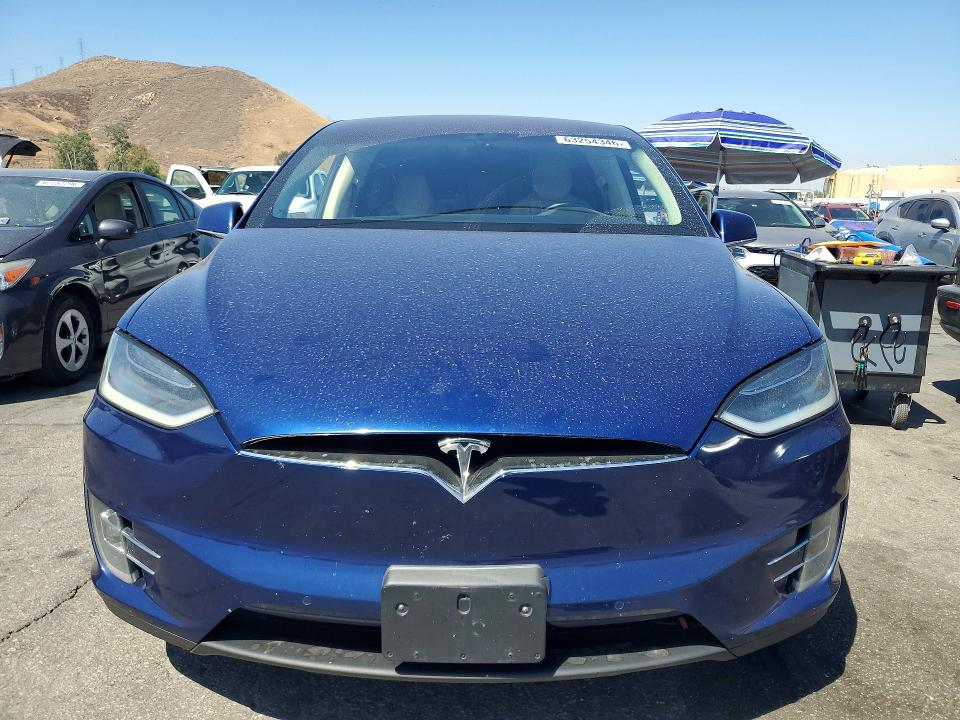 Продаж на аукціоні авто 2016 Tesla Model X, vin: 5YJXCAE27GF001924, номер лоту: 63254346