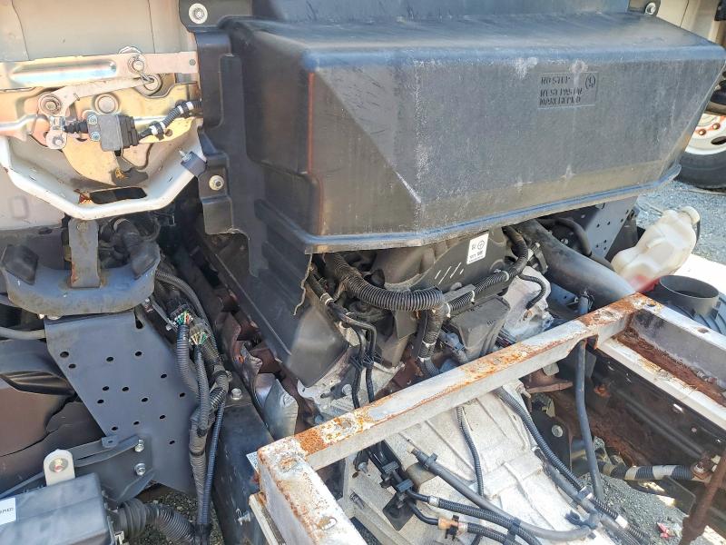 61766536 :رقم المزاد ، 54DC4W1D5LS208787 vin ، 2020 Isuzu Npr Hd مزاد بيع