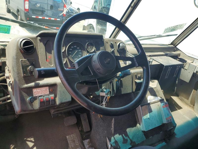 Продаж на аукціоні авто 2001 Freightliner Chassis, vin: 4UZAANBW41CH52900, номер лоту: 62017606