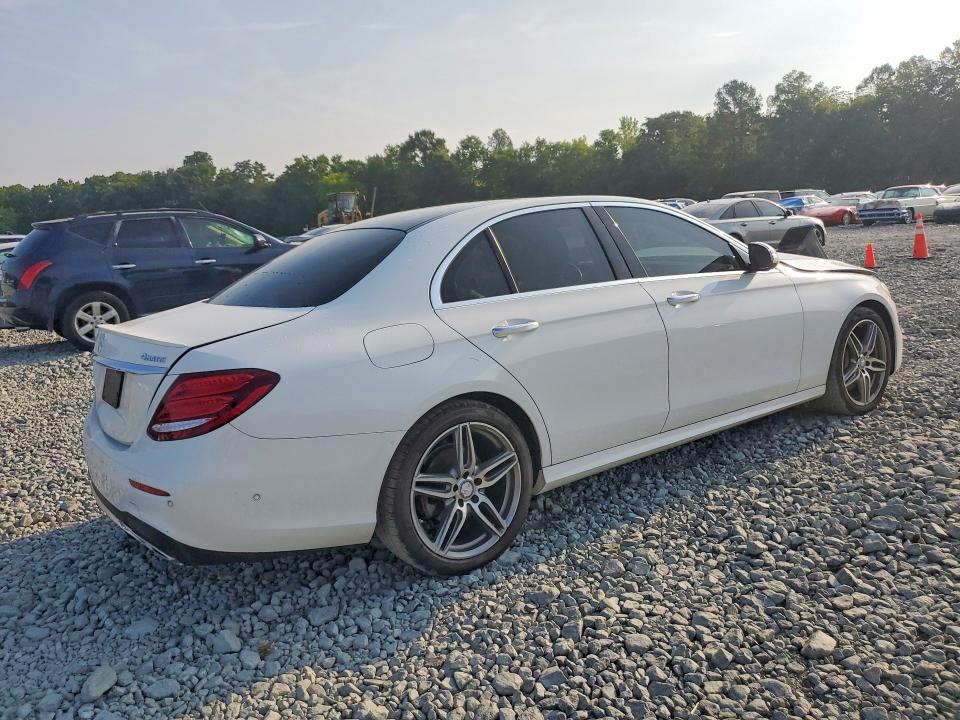 59265156 :رقم المزاد ، WDDZF4KB9HA032954 vin ، 2017 Mercedes-benz E مزاد بيع