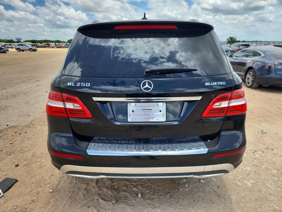 59215676 :رقم المزاد ، 4JGDA0EB2FA540540 vin ، 2015 Mercedes-benz Ml مزاد بيع
