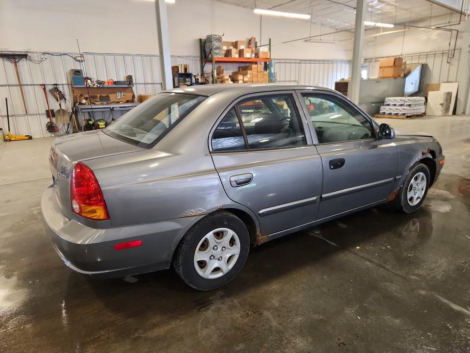 61409886 :رقم المزاد ، KMHCG45C65U600505 vin ، 2005 Hyundai Accent مزاد بيع
