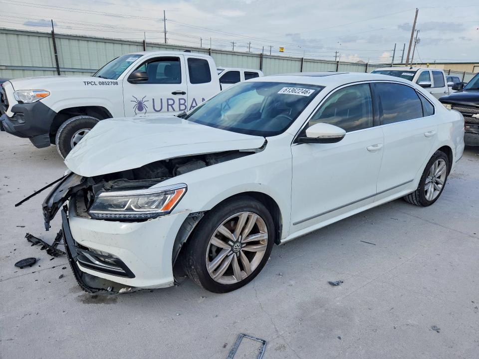 2016 Volkswagen Passat მანქანა იყიდება აუქციონზე, vin: 1VWCS7A34GC065920, აუქციონის ნომერი: 61362246