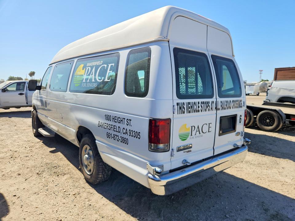 62471706 :رقم المزاد ، 1FBSS31L68DA08240 vin ، 2008 Ford Econoline مزاد بيع