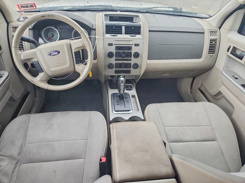 2011 Ford Escape მანქანა იყიდება აუქციონზე, vin: 1FMCU5K35BKB48850, აუქციონის ნომერი: 55121416