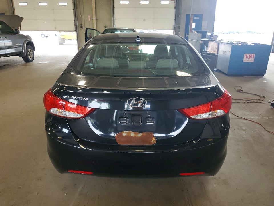 Продажа на аукционе авто 2013 Hyundai Elantra, vin: KMHDH4AE3DU497700, номер лота: 61441856