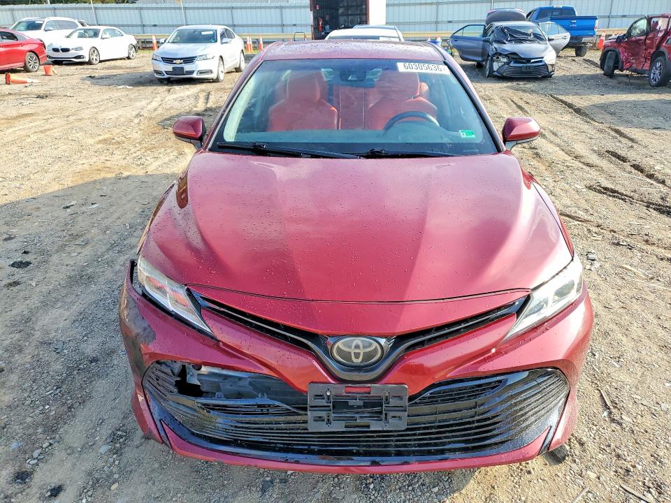 Продажа на аукционе авто 2019 Toyota Camry, vin: 4T1B11HK7KU743151, номер лота: 60305636