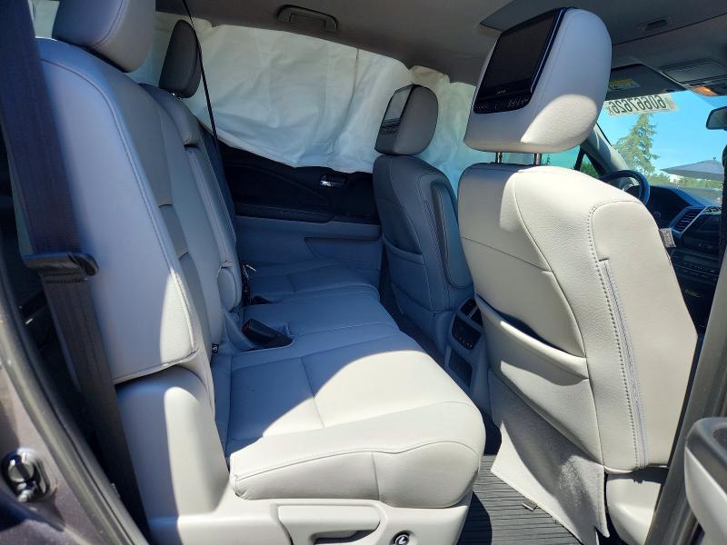 Продаж на аукціоні авто 2018 Honda Pilot, vin: 5FNYF6H56JB053065, номер лоту: 60667626