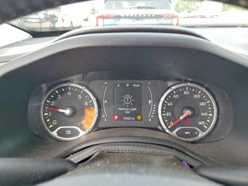 Продаж на аукціоні авто 2017 Jeep Renegade, vin: ZACCJBBB0HPE83516, номер лоту: 60819796