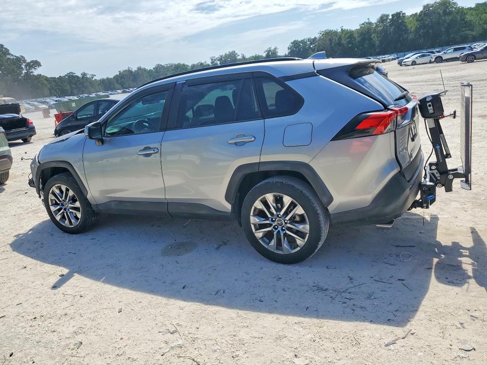 Продажа на аукционе авто 2020 Toyota Rav4, vin: 2T3C1RFV2LC053446, номер лота: 63641726