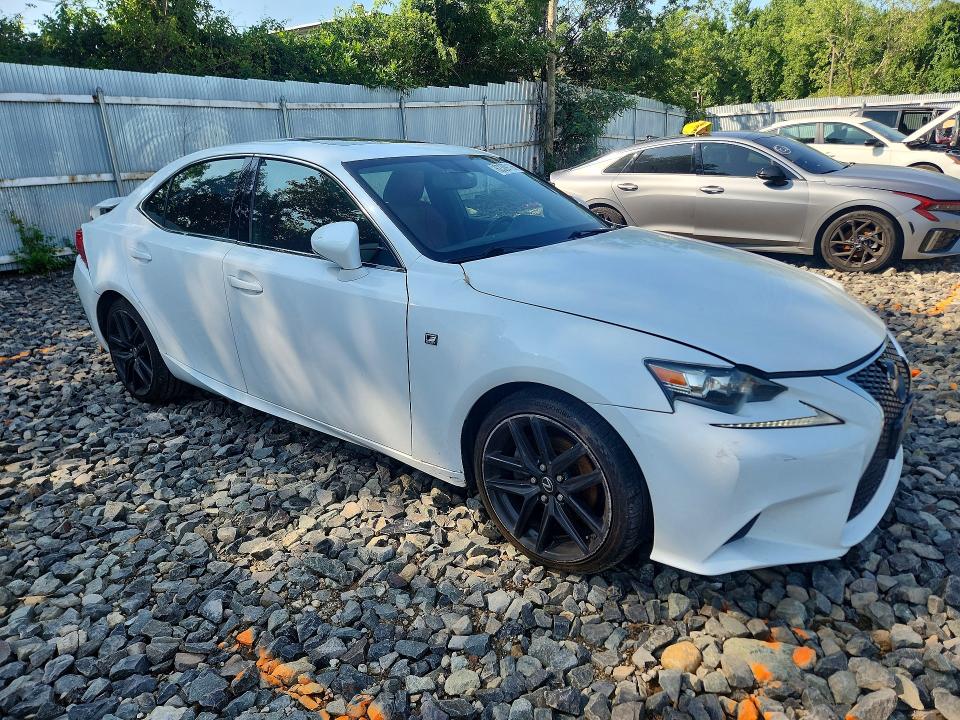 62309176 :رقم المزاد ، JTHCF1D2XF5021977 vin ، 2015 Lexus Is مزاد بيع