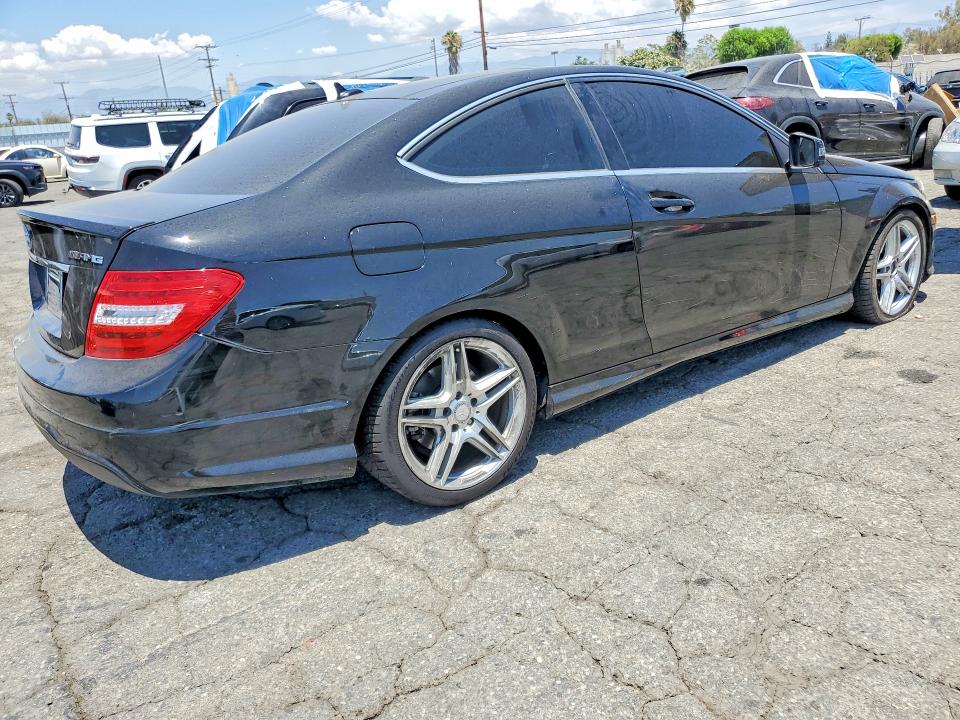 Aukcja sprzedaży 2015 Mercedes-benz C, vin: WDDGJ4HB7FG385734, numer aukcji: 61135176