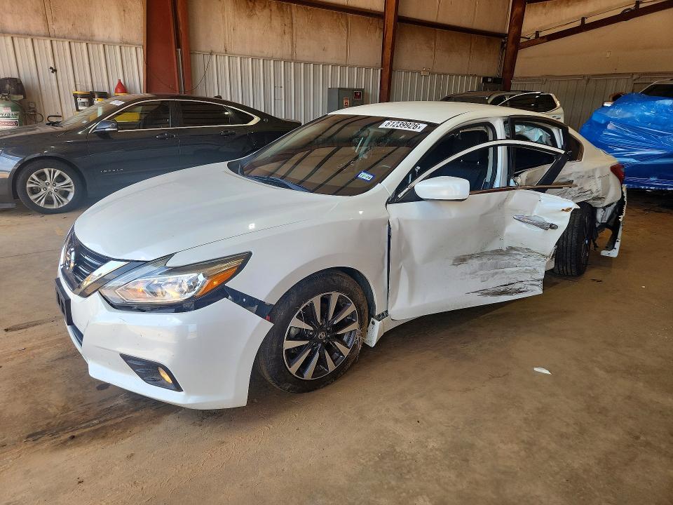 2016 Nissan Altima მანქანა იყიდება აუქციონზე, vin: 1N4AL3AP6GC262001, აუქციონის ნომერი: 61239926