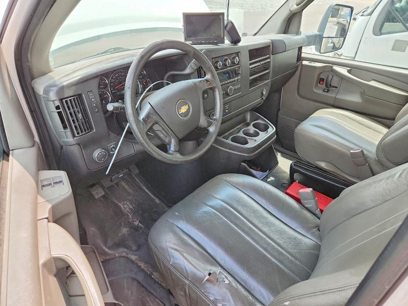 69819946 :رقم المزاد ، 1GB6G5CG2E1195018 vin ، 2014 Chevrolet Express G4500 مزاد بيع