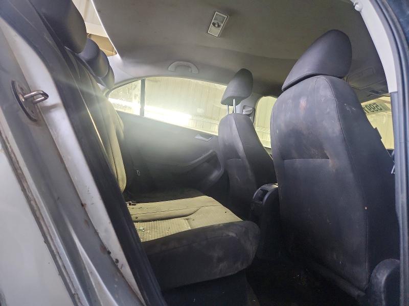 59916376 :رقم المزاد ، 3VWD17AJ1FM233080 vin ، 2015 Volkswagen Jetta مزاد بيع
