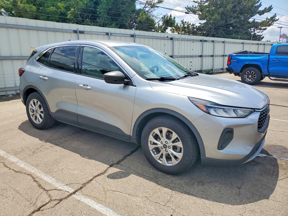 59857426 :رقم المزاد ، 1FMCU0GN7PUA18724 vin ، 2023 Ford Escape مزاد بيع