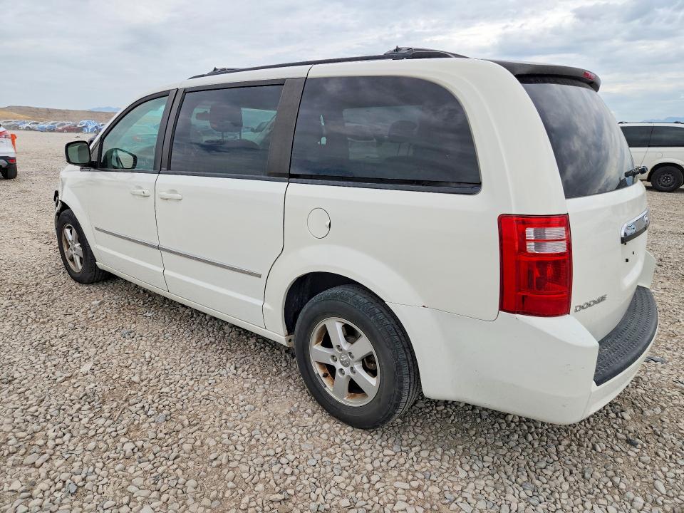 61916606 :رقم المزاد ، 2D4RN5D11AR445124 vin ، 2010 Dodge Grand Caravan مزاد بيع