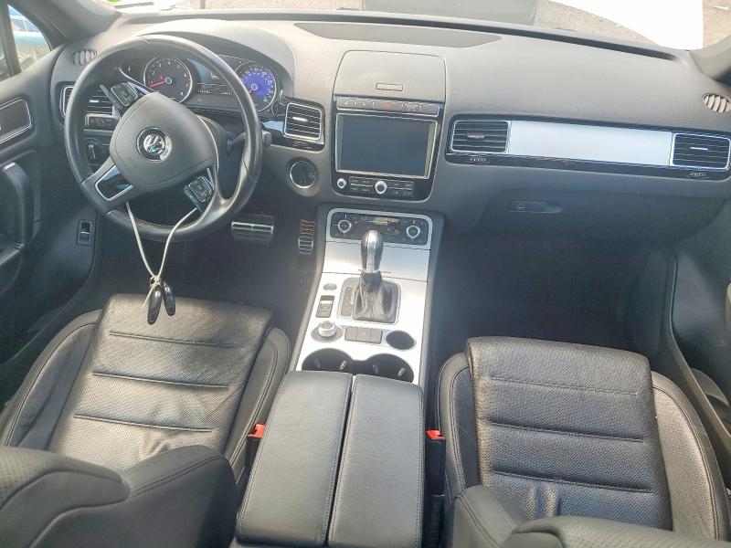 Aukcja sprzedaży 2017 Volkswagen Touareg, vin: WVGRF7BP1HD006060, numer aukcji: 59829826