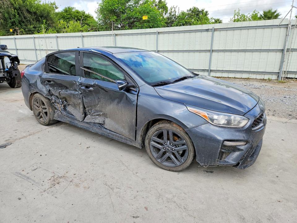 60406756 :رقم المزاد ، 3KPF34AD3LE136533 vin ، 2020 Kia Forte مزاد بيع