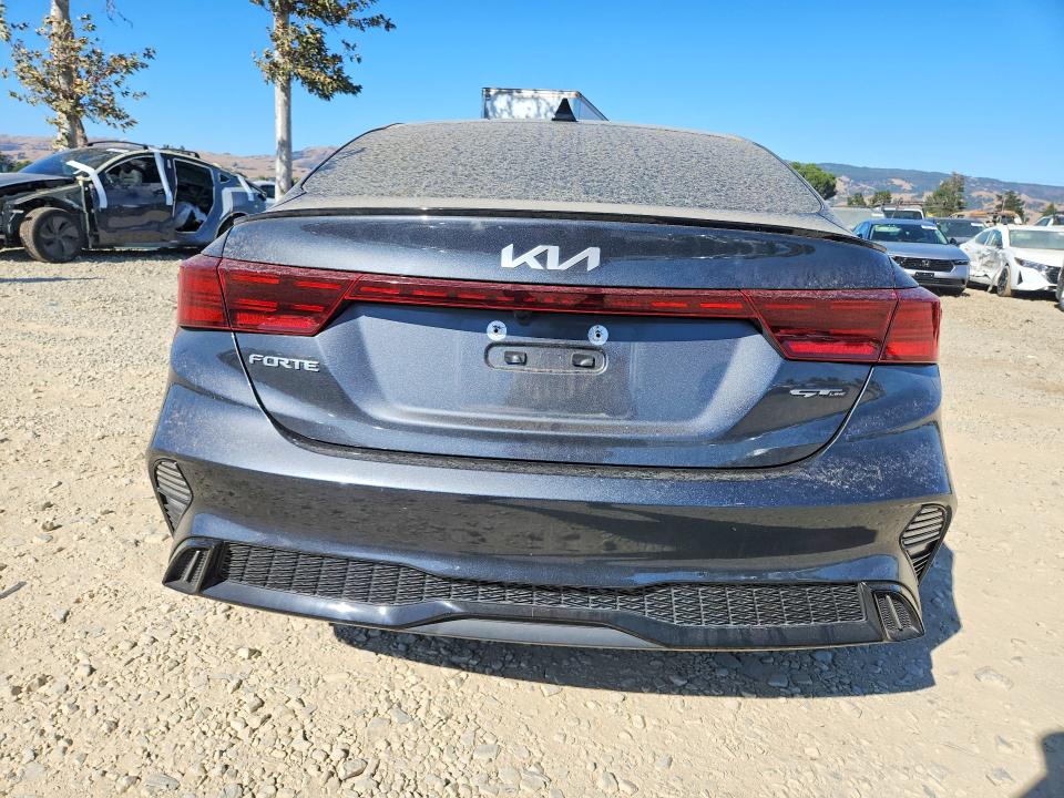 Продажа на аукционе авто 2022 Kia Forte, vin: 3KPF54AD2NE506514, номер лота: 61332446