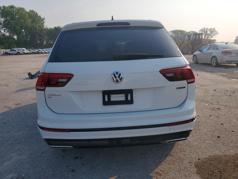 Продаж на аукціоні авто 2021 Volkswagen Tiguan, vin: 3VV2B7AX2MM117557, номер лоту: 61723836