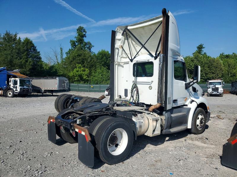 2018 Peterbilt 579 მანქანა იყიდება აუქციონზე, vin: 1XPBA48XXJD477560, აუქციონის ნომერი: 57899906