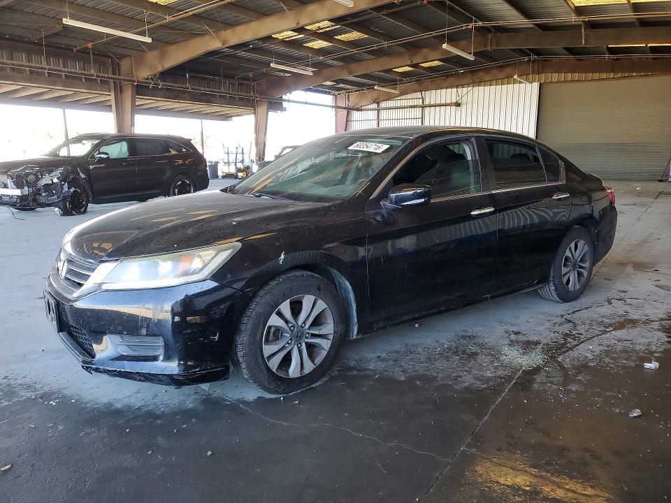 Auction sale of the 2015 Honda Accord, vin: 1HGCR2F3XFA131361, lot number: 60354716