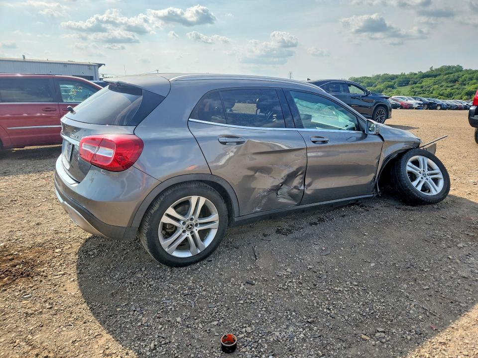 Продажа на аукционе авто 2018 Mercedes-benz Gla, vin: WDCTG4GB5JJ431852, номер лота: 61015666