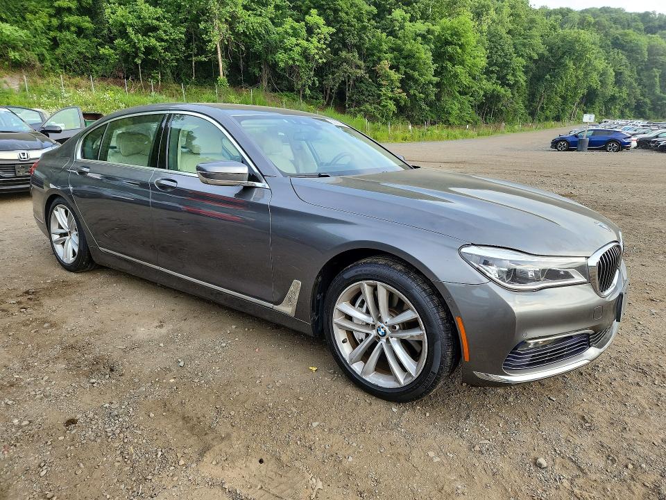 Продаж на аукціоні авто 2017 Bmw 750, vin: WBA7F2C56HG422399, номер лоту: 60820796