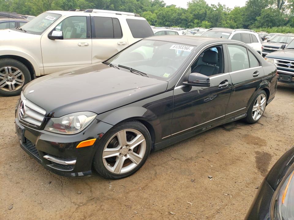 2012 Mercedes-benz C მანქანა იყიდება აუქციონზე, vin: WDDGF8BB6CR196171, აუქციონის ნომერი: 61203266