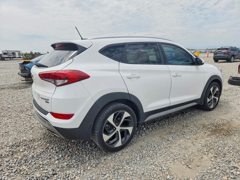 2017 Hyundai Tucson მანქანა იყიდება აუქციონზე, vin: KM8J3CA21HU447630, აუქციონის ნომერი: 62682526
