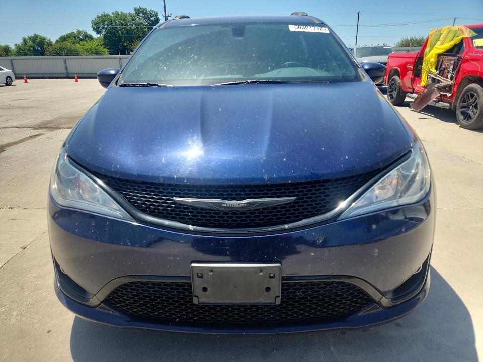 Продажа на аукционе авто 2018 Chrysler Pacifica, vin: 2C4RC1FG2JR352612, номер лота: 60301736