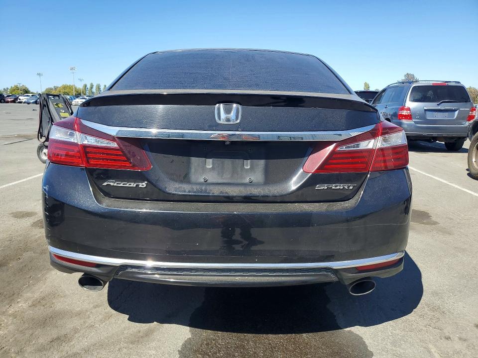 Продажа на аукционе авто 2016 Honda Accord, vin: 1HGCR2F52GA198376, номер лота: 60835626