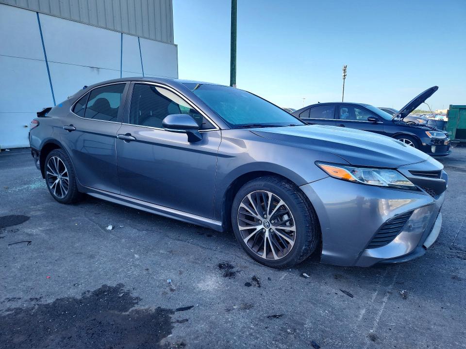 Aukcja sprzedaży 2019 Toyota Camry, vin: 4T1B11HK2KU829242, numer aukcji: 61037706