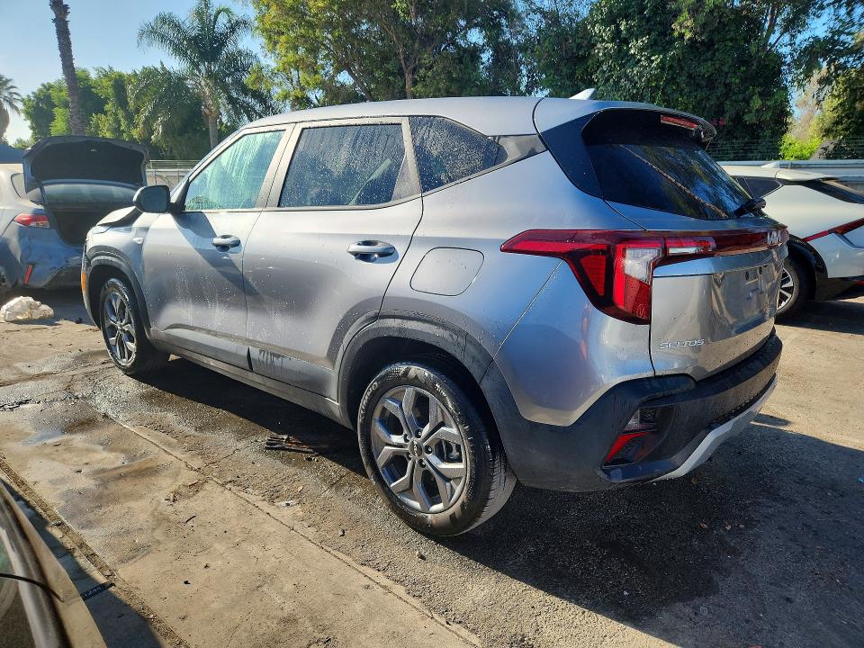 2026 Kia Seltos მანქანა იყიდება აუქციონზე, vin: KNDEPCAA5T7870641, აუქციონის ნომერი: 62052476