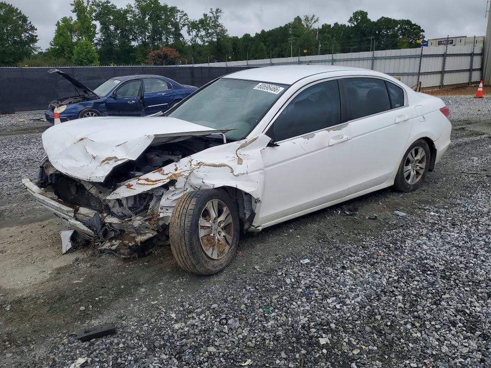 60696466 :رقم المزاد ، 1HGCP26448A144947 vin ، 2008 Honda Accord مزاد بيع