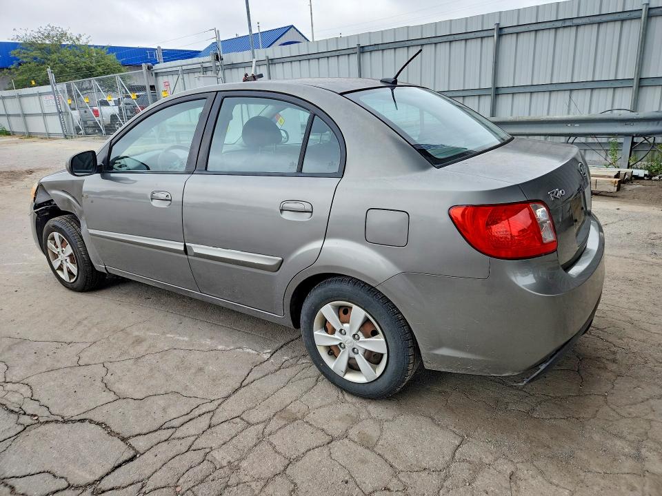 2011 Kia Rio მანქანა იყიდება აუქციონზე, vin: KNADH4A32B6950688, აუქციონის ნომერი: 57918916