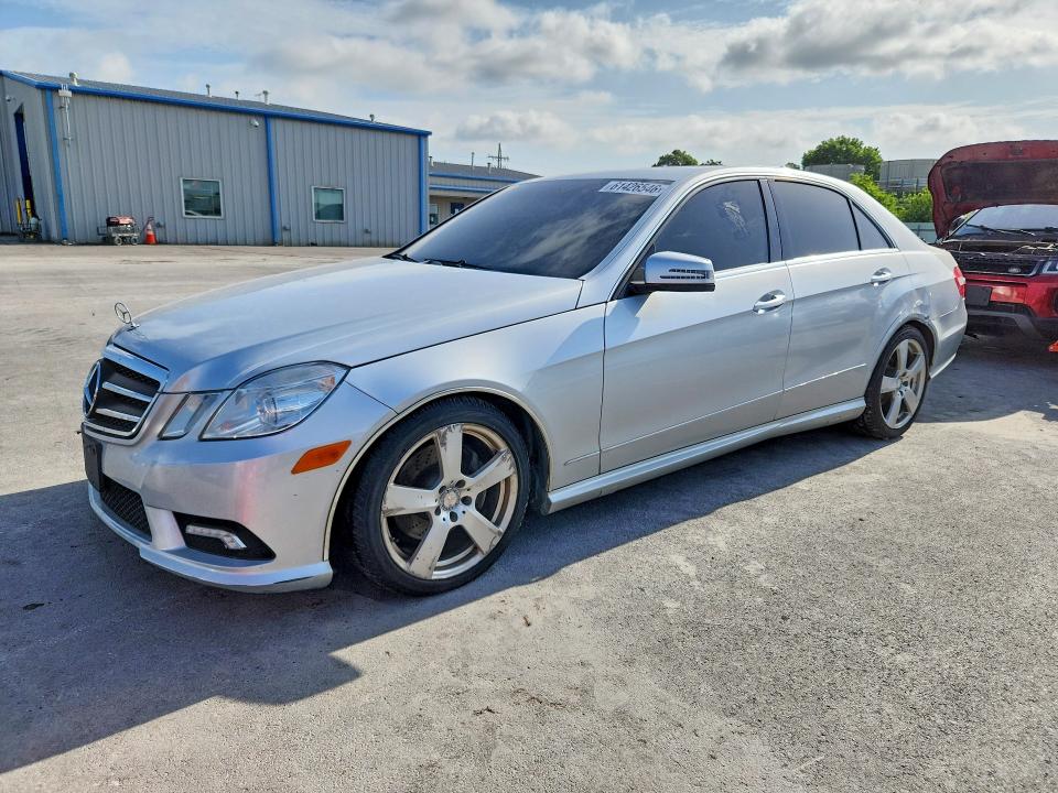 2011 Mercedes-benz E მანქანა იყიდება აუქციონზე, vin: WDDHF8HB7BA492292, აუქციონის ნომერი: 61426546