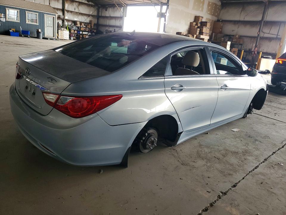 61612676 :رقم المزاد ، 5NPEB4AC9BH282886 vin ، 2011 Hyundai Sonata مزاد بيع