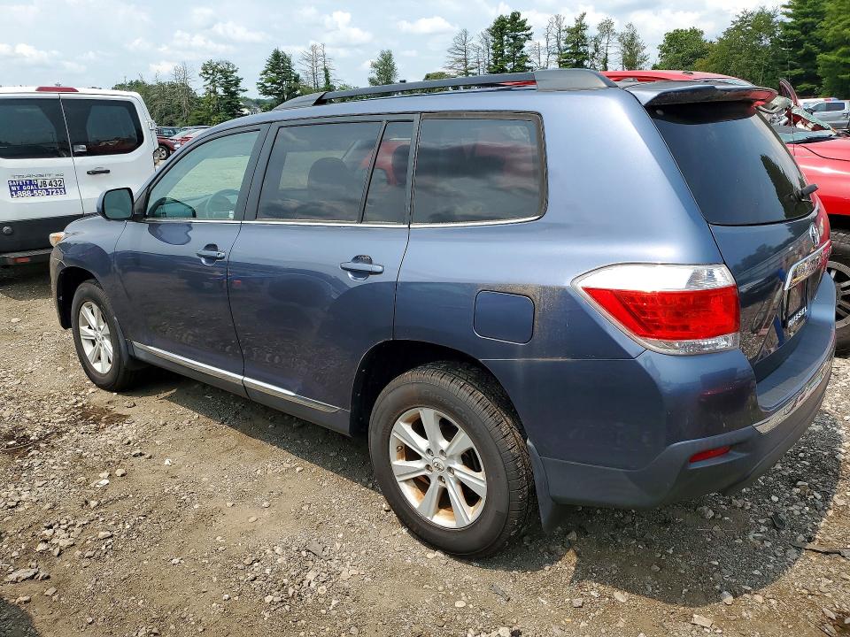 62820566 :رقم المزاد ، 5TDBK3EH1CS131166 vin ، 2012 Toyota Highlander مزاد بيع