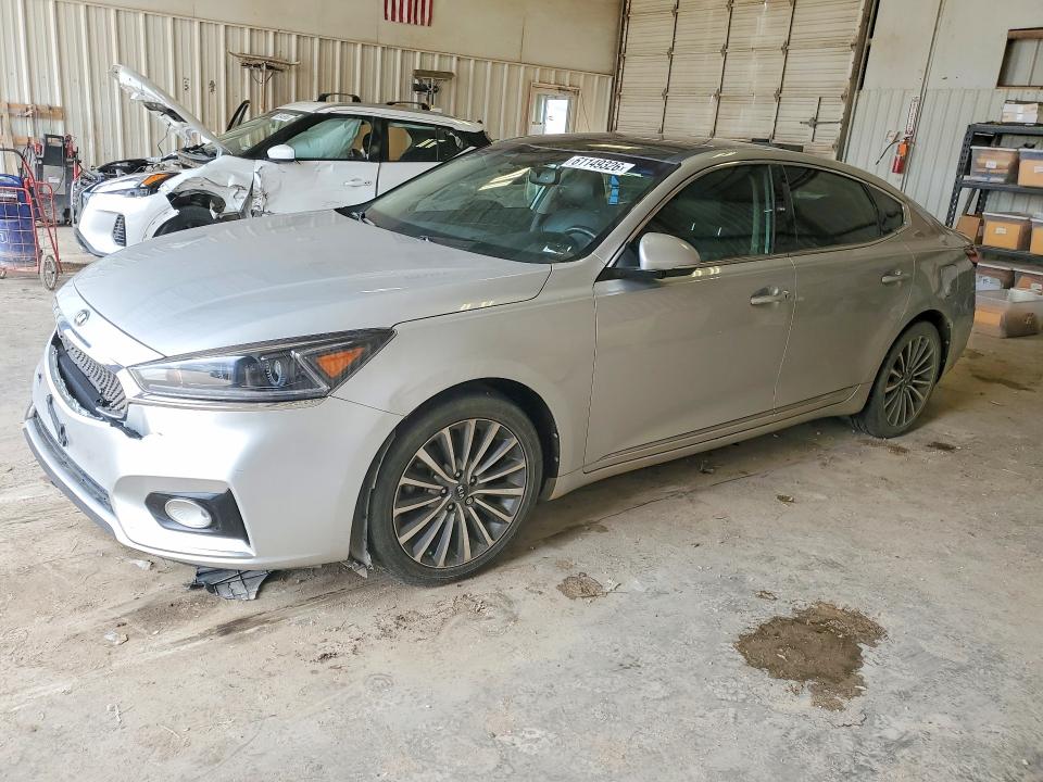 Продажа на аукционе авто 2017 Kia Cadenza, vin: KNALC4J13H5045268, номер лота: 61149326