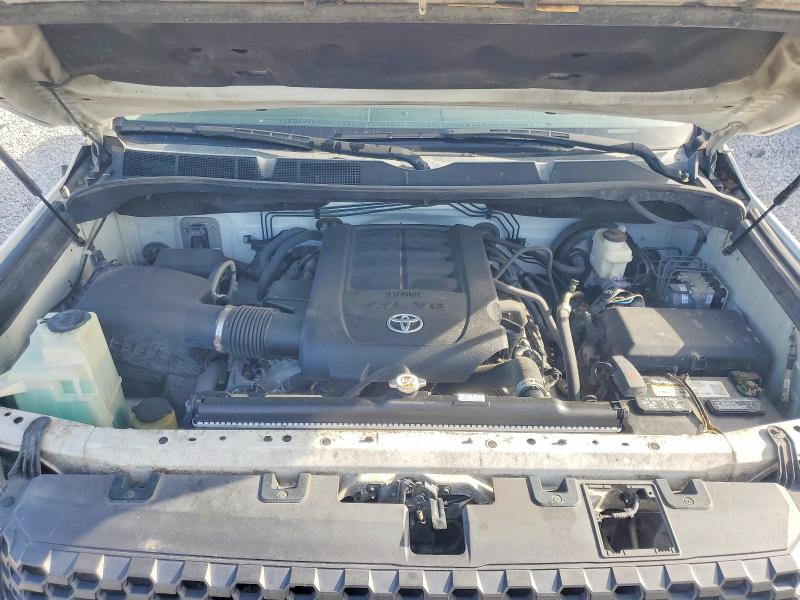 61758406 :رقم المزاد ، 5TFEY5F17JX232566 vin ، 2018 Toyota Tundra مزاد بيع