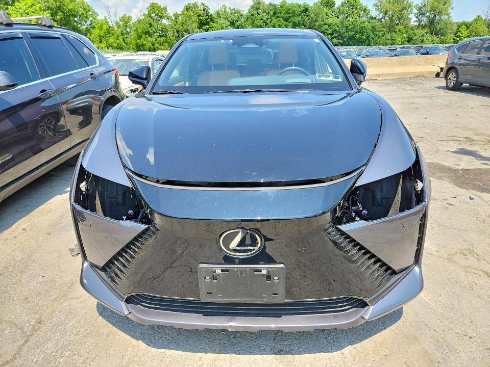 62492776 :رقم المزاد ، JTJAAAAB9SA028557 vin ، 2025 Lexus Rz مزاد بيع