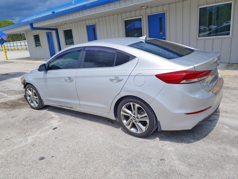 2017 Hyundai Elantra მანქანა იყიდება აუქციონზე, vin: KMHD84LF9HU223865, აუქციონის ნომერი: 63491766