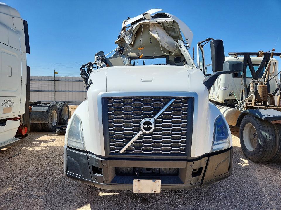 Продажа на аукционе авто 2022 Volvo Vn Vnl, vin: 4V4N39THXNN298347, номер лота: 63012576