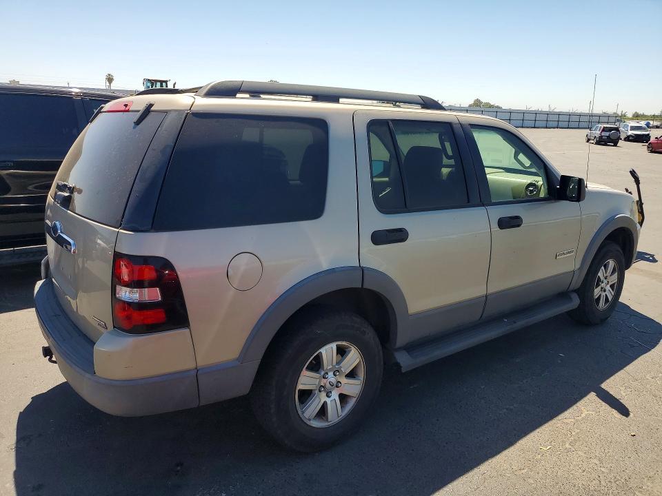Продажа на аукционе авто 2006 Ford Explorer, vin: 1FMEU73E26UB58802, номер лота: 62431976