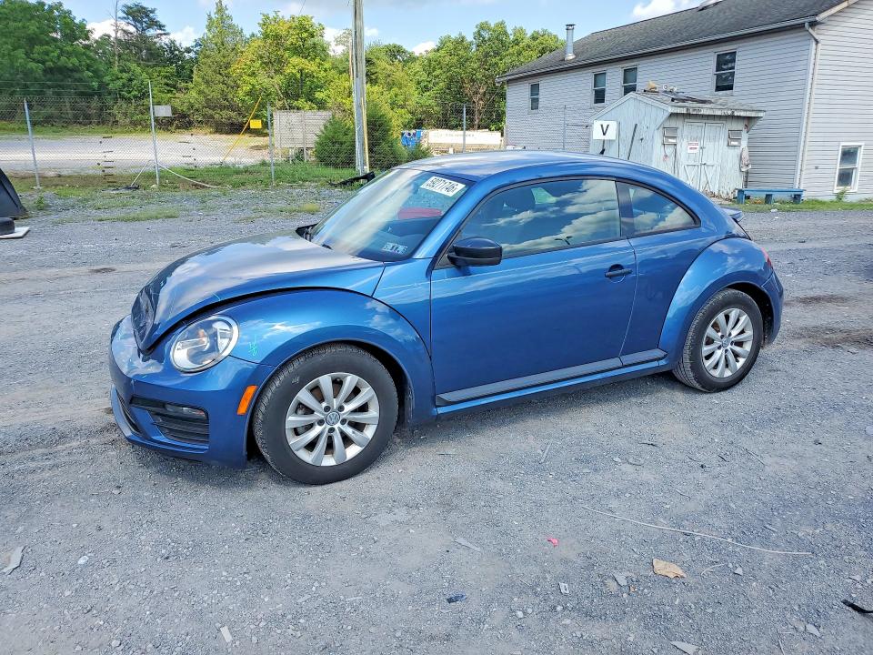 2018 Volkswagen Beetle მანქანა იყიდება აუქციონზე, vin: 3VWFD7AT6JM714355, აუქციონის ნომერი: 59271746