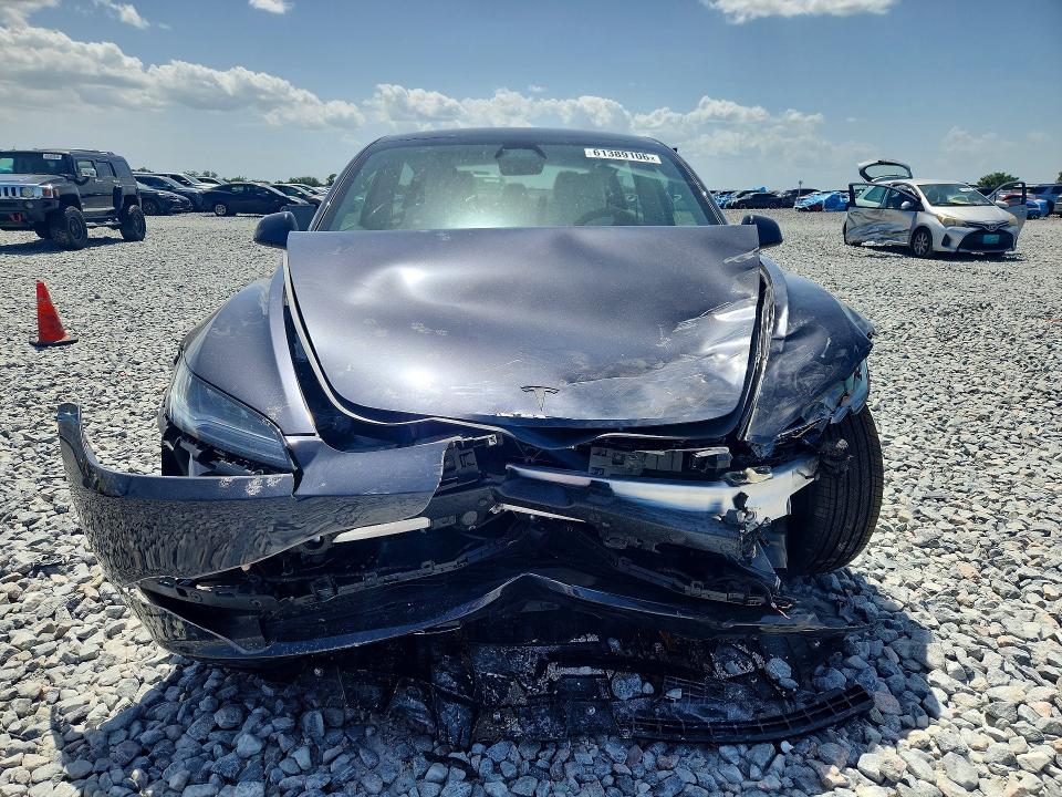 61389106 :رقم المزاد ، 5YJ3E1EB5TF123524 vin ، 2026 Tesla Model 3 مزاد بيع