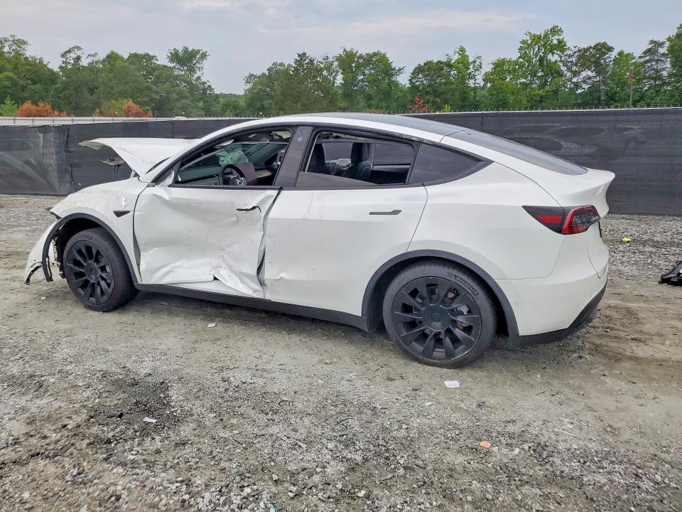 2022 Tesla Model Y მანქანა იყიდება აუქციონზე, vin: 7SAYGDEEXNF318925, აუქციონის ნომერი: 59862486