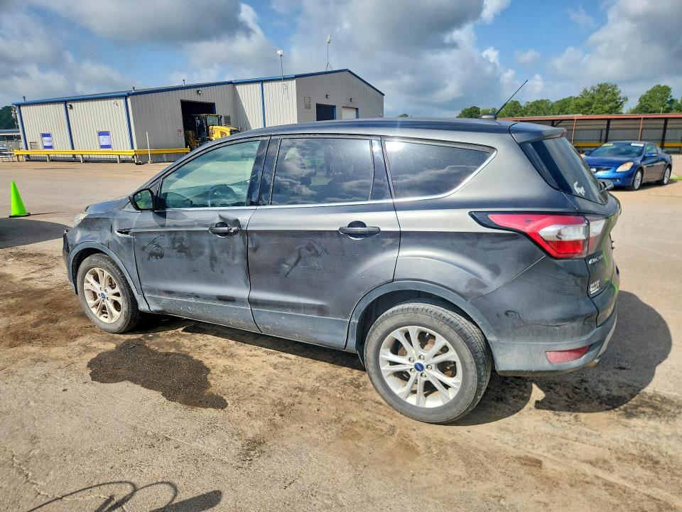 Продаж на аукціоні авто 2017 Ford Escape, vin: 1FMCU0GD7HUE85523, номер лоту: 59911686